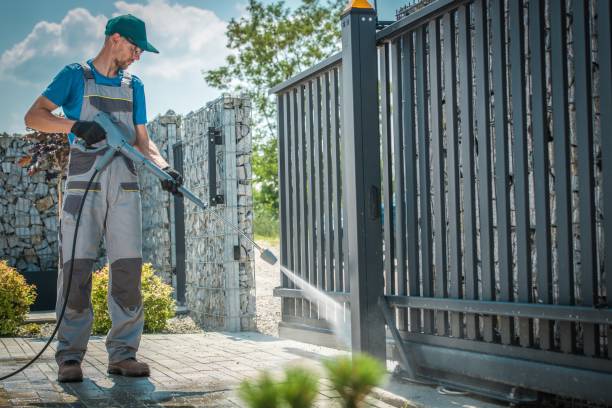 Best Driveway Pressure Washing  in Seven Points, TX